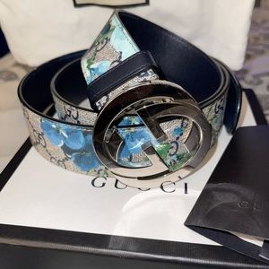 Gucci men belt